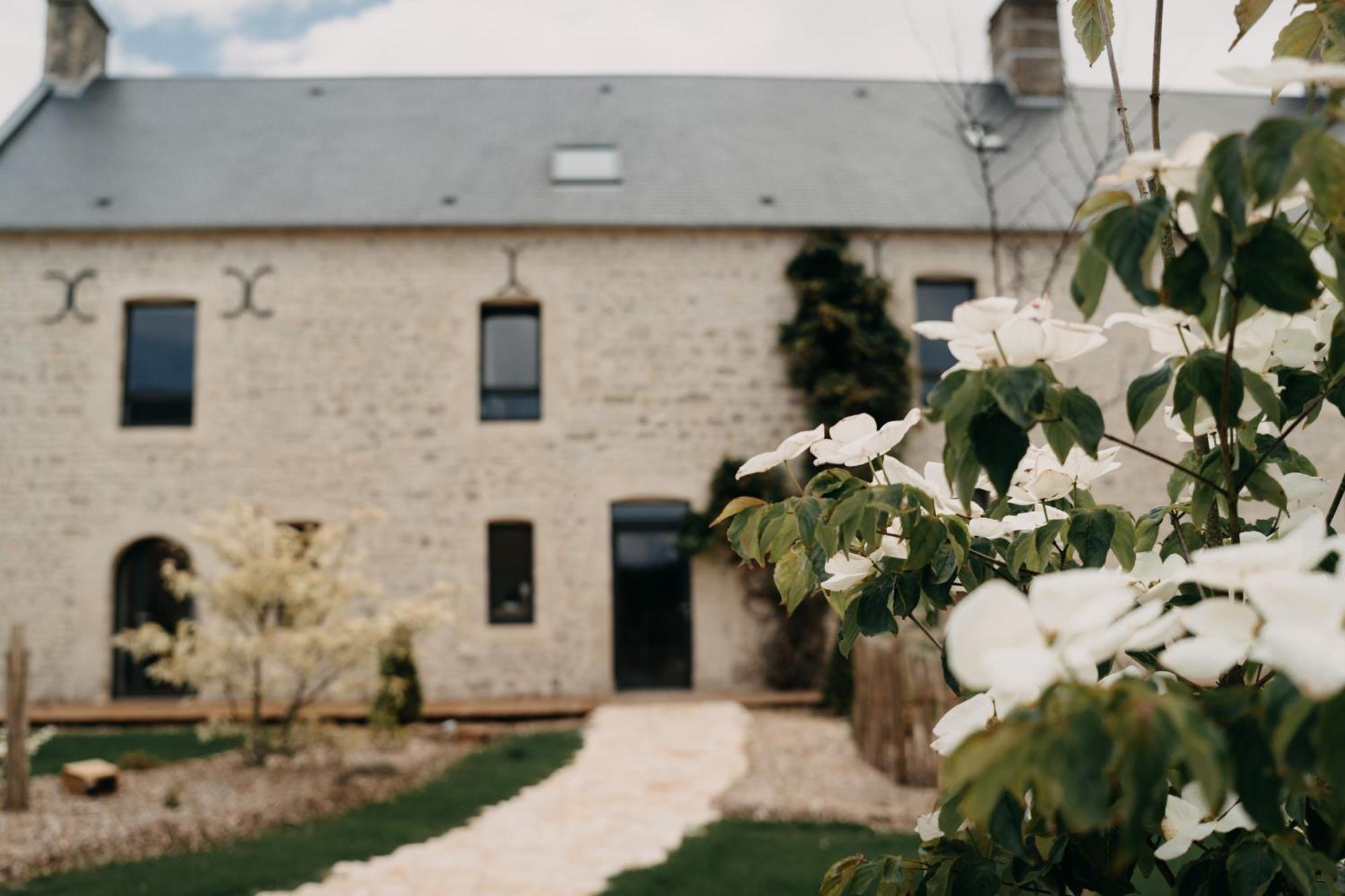 Le Clos D'Omaha Englesqueville-la-Percée Exterior photo